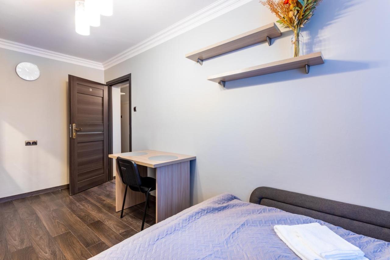 3 Bedrooms Comfy Flat Celarowska *