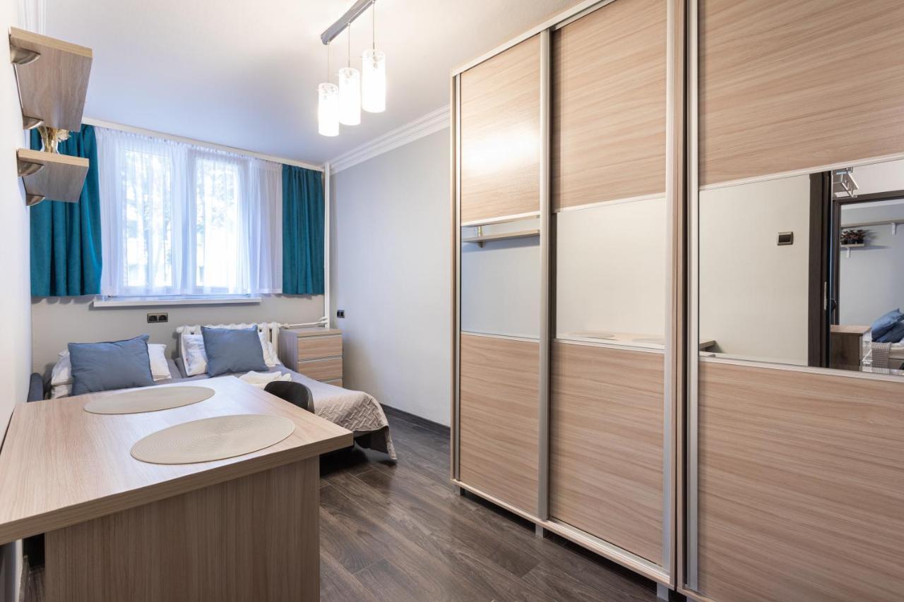 3 Bedrooms Comfy Flat Celarowska Krakow