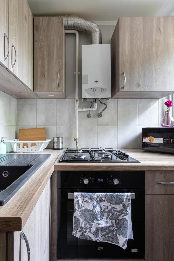 3 Bedrooms Comfy Flat Celarowska *